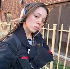 Maddy Davis (@maddyjdavis) • Instagram फोटोहरू र भिडियोहरू