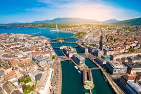 Столица одноимённого франкоязычного кантона и. Zheneva Shvejcariya