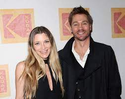 The one tree hill alum and roemer were first linked in 2014. How Old Is Chad Michael Murray Who Is The One Tree Hill Star S Wife Sarah Roemer Capital