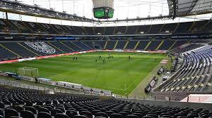 Triste fado, der beste zu sein, reicht nicht. Bundesliga Traurige Bilanz Eines Fans Dem Fussball Plotzlich Egal Ist Stern De