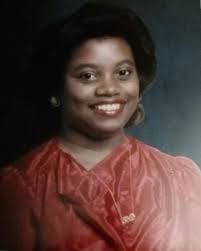 Eva Mccray's Instagram, Twitter & Facebook