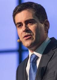 Moore clarifies comments