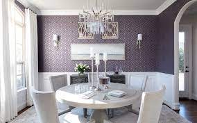 For your dining room, make liberal use of the trademark dark walnut. Kglein8iyo145m