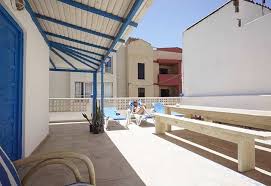 Golden sand, turquoise water and dark volcanic rock will make for a pleasant stay. Accommodation Flag Beach Watersports Centre Fuerteventura
