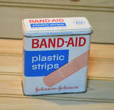 Johnson & johnson band aid first aid flexible fabric bandage 100+30 strips free. Pin On Etsy Finds