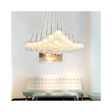 Sélectionnés pour leur fonctionnalité, mais aussi pour leur rendu design et décoratif, nos éclairages led pour le salon embelliront vos intérieurs. Wewoo Suspension Luminaire Lustre Lampe Suspendue Moderne Led Salon Lampes Suspendues Eclairage Deco Maison Luminaires Salle A Manger Nordique Chambre Boule De Verre Pendentif Lampesdiametre De La Sept Tetes 12 Cm