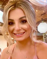 Lexi Lambert (@lexilambertttt) • Instagram photos and videos