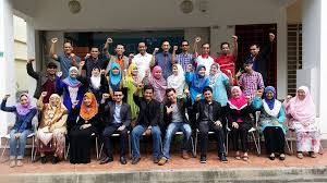 Selepas mendalami ilmu pembangunan diri dan menyelidik beribu insan dan perniagaan yang berjaya, irfan telah menubuhkan irfan khairi sdn bhd. Irfan Khairi Sdn Bhd Facebook