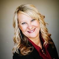 Heather Collard's Instagram, Twitter & Facebook