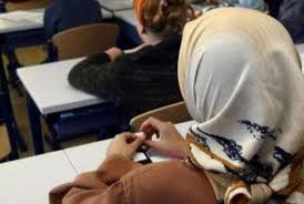 Check spelling or type a new query. Anda Mengalami Keputihan Ini Hukumnya Menurut Fiqih Islam Republika Online