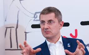 Dan Barna după ce a pierdut turul 1 în fața lui Dacian Cioloș: Ne așteptam ca rezultatul să fie în jur de 48-50% / Suspansul continuă