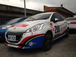 peugeot 208 gti プジョー