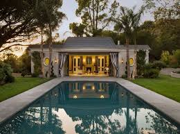 Pool Houses To Chill My Emotions Out Pool Houses Pool House Designs Pool House Plans