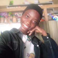 Handmade bags of various types available