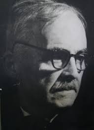 Avea ca vreo şase ani şi visa să strângă bani, socotind pe uşi, cu cretă, cât costă o bicicletă. Tudor Arghezi Opere