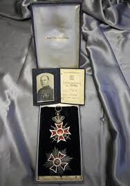 Svetovej vojny a neskôr predstaviteľ odboja počas 2. Stranka Osobnosti Advokati Proti Totalite