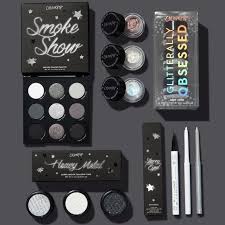 Paleta de sombras de ojos redemption mermaids vs unicorns. Coleccion The Smoke Show De Colourpop Paletas De Maquillaje Marcas De Maquillaje Maquillaje Osado