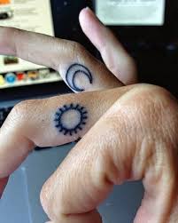 Linda Tatuagem De Sol De Projetos E Ideias Tatuagem