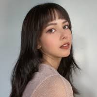 8 (na) “Patricia Prieto” profile