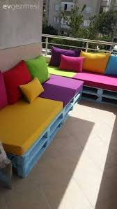 Paletlerden Yapilmis 7 Harika Oturma Grubu Ev Gezmesi Palet Mobilya Palet Ev Balkon