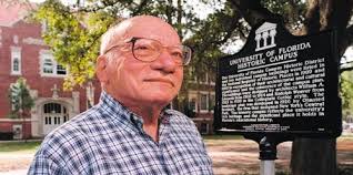 'Dean of state history' dies at Gainesville home