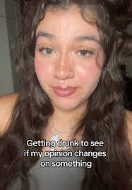 Bri Logan's Instagram, Twitter & Facebook