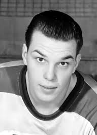 Player photos for the 1951-52 Barrie Flyers at hockeydb.com
