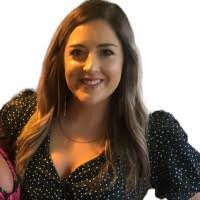 Alaina Breaux's Instagram, Twitter & Facebook