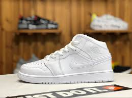 Air Jordan 1 Retro Mid Gs Triple White Jordans2019new Air Jordans Womens Shoes Wedges Casual Sneakers Women