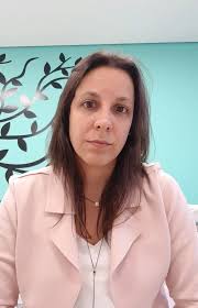 Há alguns anos caí numa corrente de retorno e acho que é um relato capaz de  ajudar na prevenção de afogamentos no mar. Eu não sabia o que eram essas  correntes na época e se fosse hoje teria feito ...