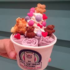 Teddy Bear Ice Cream Rolls Tokyo Icecreamrolls Roll Up Ice Cream Cute Desserts Desserts