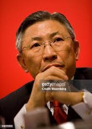 Chi Pang's Instagram, Twitter & Facebook