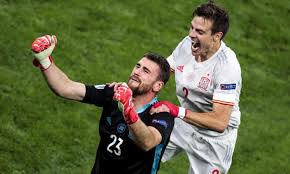 Unai simon saves manuel akanji's penalty in the shootout victory for spain. Otimmktnckp45m
