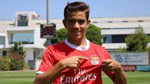 Born 15 november 1974) is a portuguese professional football manager and former player who mostly played. Sl Benfica Auf Twitter Bem Vindo Joao Conceicao Https T Co Qzweiiazbw Formaraganhar