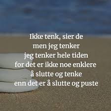 Det er alltid en skjønnhetsstandard du ikke når opp til. Legg Igjen Et Om Du Kjenner Deg Igjen Vanessamariewang Vakredikt Poesi Renpoesi Folelser Norskedikt Ord Tekst Skrive Positive Sitater Lyrikk Sitater