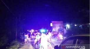 Hasil analisis mekanisme sumber menunjukkan bahwa gempa bumi memiliki mekanisme pergerakan naik (thrust fault), kata bambang. Gempa Bumi 7 Sr Maluku Sulut Warga Berlarian Dan Berpotensi Tsunami