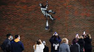 Banksy: Prison wall painting appears in Reading on site campaigners want to  be turned into arts centre | Ents & Arts News | Sky News