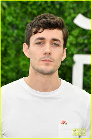 The Little Mermaid's Live-Action Prince Eric Will Be Jonah Hauer-King!:  Photo 1272422