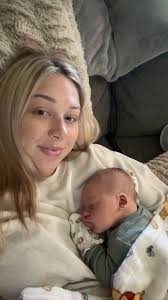 Exciting news! We are offering another giveaway 🎄To enter: Tag 3 friends  and share for a chance to win our holiday giveaway ✨ 🎄A deluxe gel  pedicure ❄️Olaplex strength and shine hair