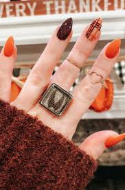 Pin By Willow Tree On Nails In 2020 Halloween Acrylic Nails Plaid Nails Fall Gel Nails