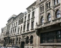The restaurant scene at the marmorosch hotel is inspired by la belle époque, where the french influence cannot go unnoticed at the hotel's food and beverage selection. Marmorosch Blank Povestea FascinantÄƒ A Uneia Din Primele BÄƒnci Din È›arÄƒ A Fost ImplicatÄƒ In ObÈ›inerea IndependenÈ›ei Romaniei Capital