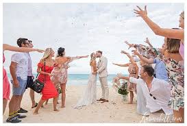 A Bohemian Dream Jayne Jackson S Oahu Beach Wedding Oahu Wedding Beach Wedding Oahu Beaches