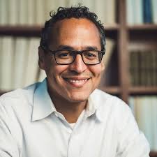 Faculty of the Literature Program