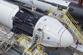 The final starship will have six raptors, and the super heavy will have space for 37 of the engines. Photos Crew Dragon Mated With Falcon 9 Rocket Spaceflight Now
