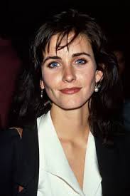 Her chocolate waves were also something to envy. Courteney Cox 90s Photos