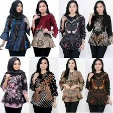 Model baju batik atasan wanita kantor elegan. Harga Batik Kerja Terbaik Pakaian Wanita Juni 2021 Shopee Indonesia