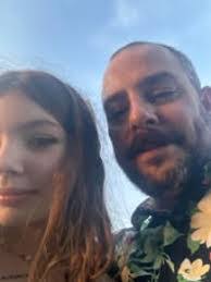 Shelley Putman's Instagram, Twitter & Facebook