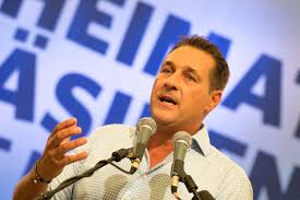 Jetzt hat hofer den kampf verloren. Bp Wahl Strache Wirbt Bei Serben Fur Fpo Kandidat Norbert Hofer Bundesprasidentenwahl Vienna At