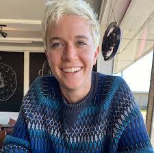 Elaine Maher's Instagram, Twitter & Facebook