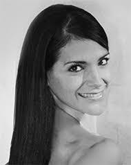 Laura Valentin's Instagram, Twitter & Facebook